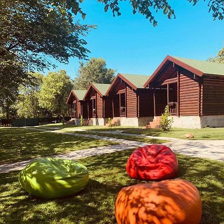 Wooden Village Resort Ponari 외부 사진