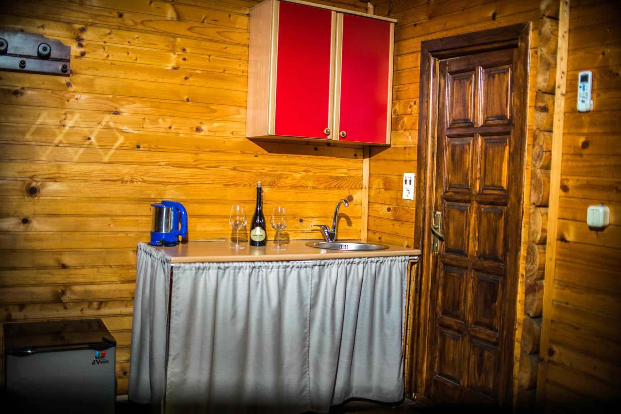 Wooden Village Resort Ponari 외부 사진